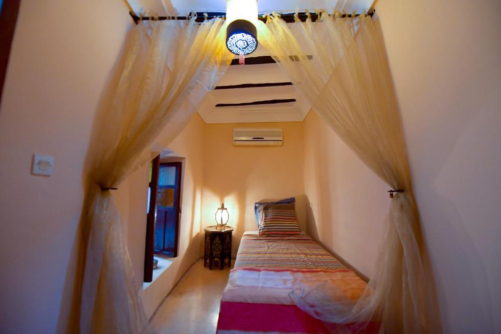 Riad Ahlsouss - Tap to explore photos