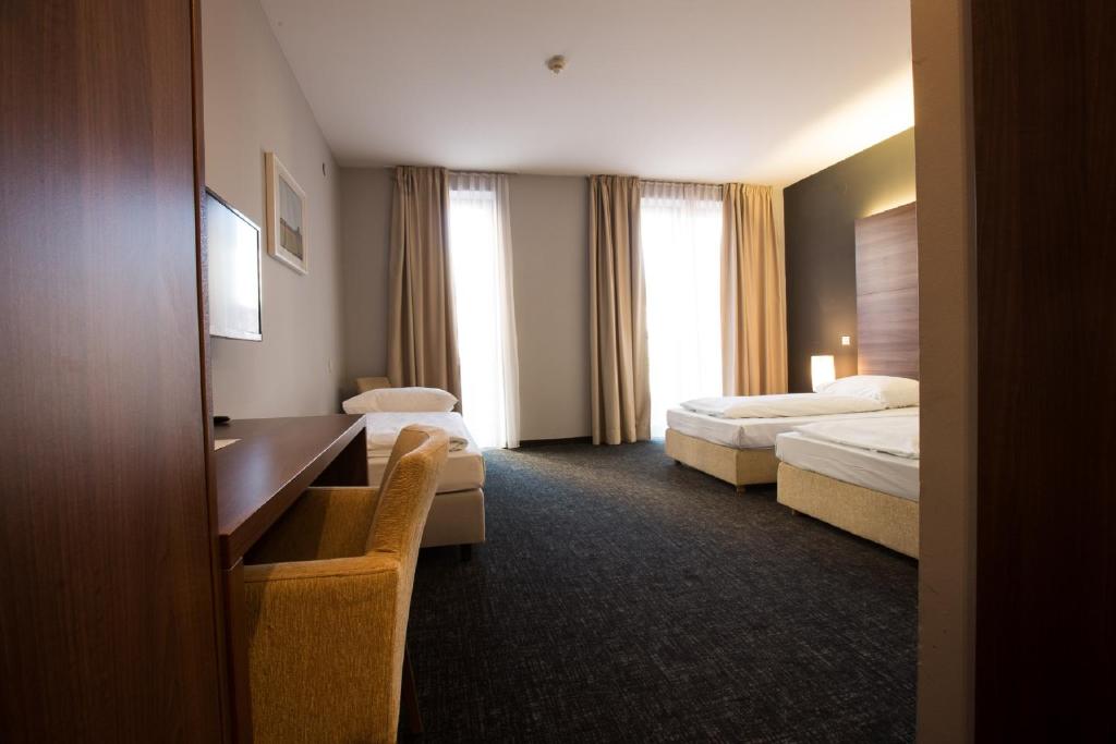 Трехместный (Трехместный номер «Комфорт»), Hotel Sliško