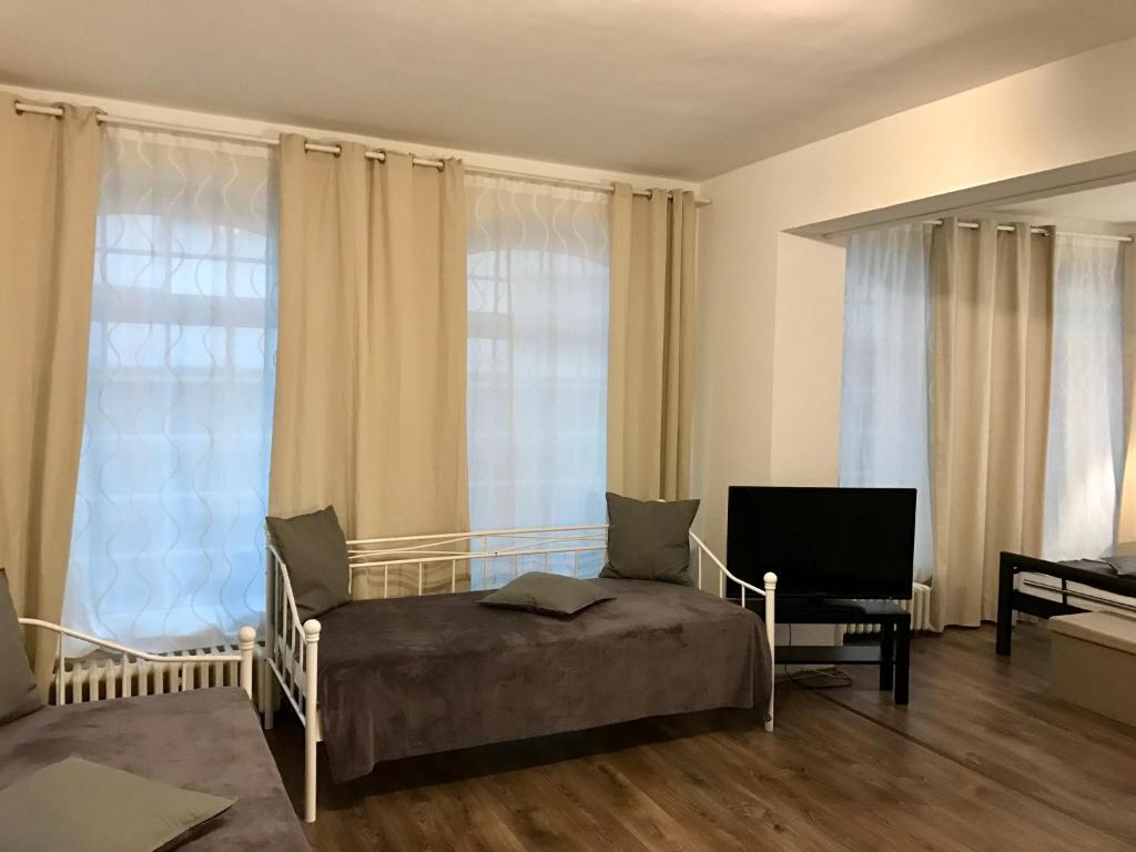 Студио (Улучшенный номер-студио с кроватью размера «king-size»), Hayk Altstadthotel & Appartements
