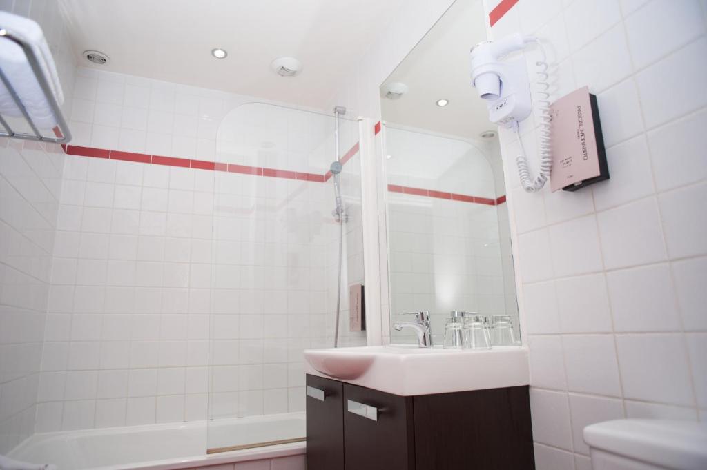 Двухместный (Стандартный двухместный номер с 1 кроватью), Hotel 29 Lepic
