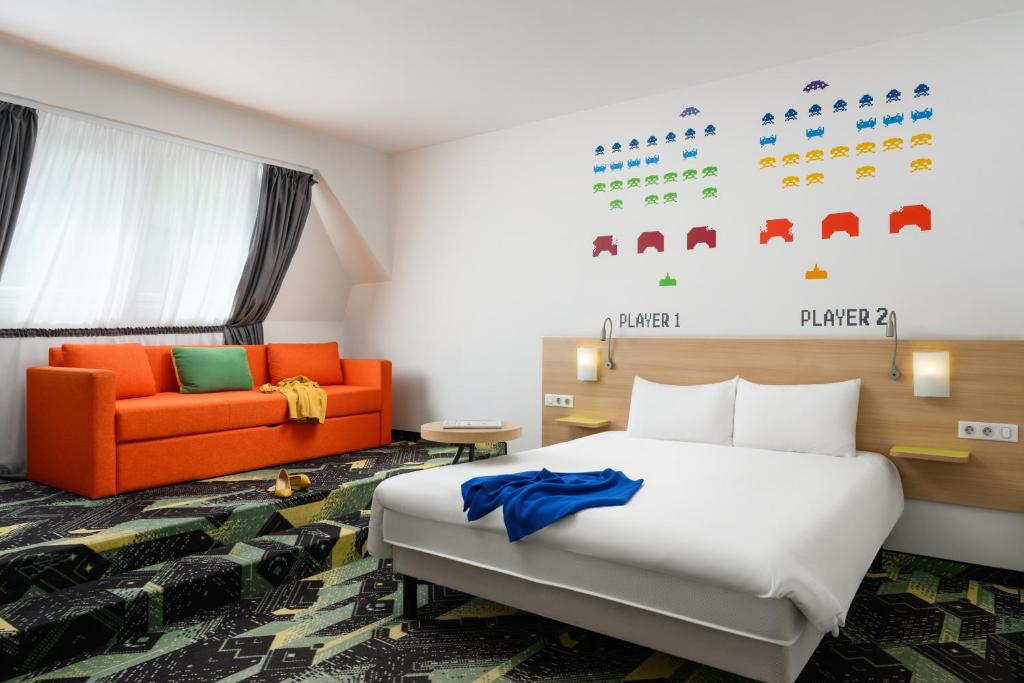 Ibis Styles Budapest Center Room Type - Family Room with sofa bed Ibis Styles Budapest Center Room Type - Family Room with sofa bed