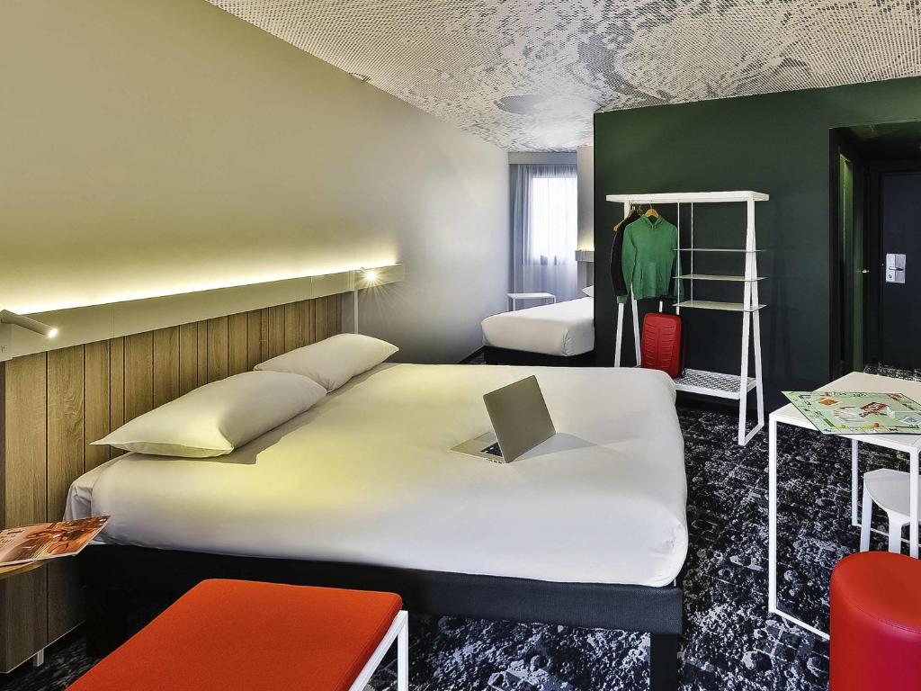 Ibis Annecy Cran Gevrier Hotel