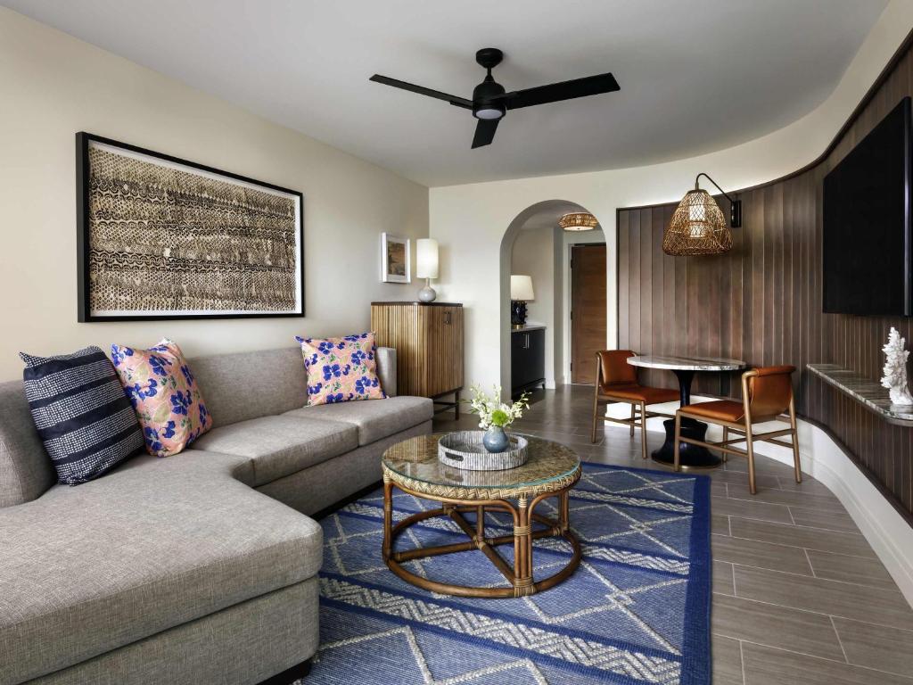 Fairmont Kea Lani Maui Room Type - Suite with Two Double Beds, Sofa Bed and Garden View
