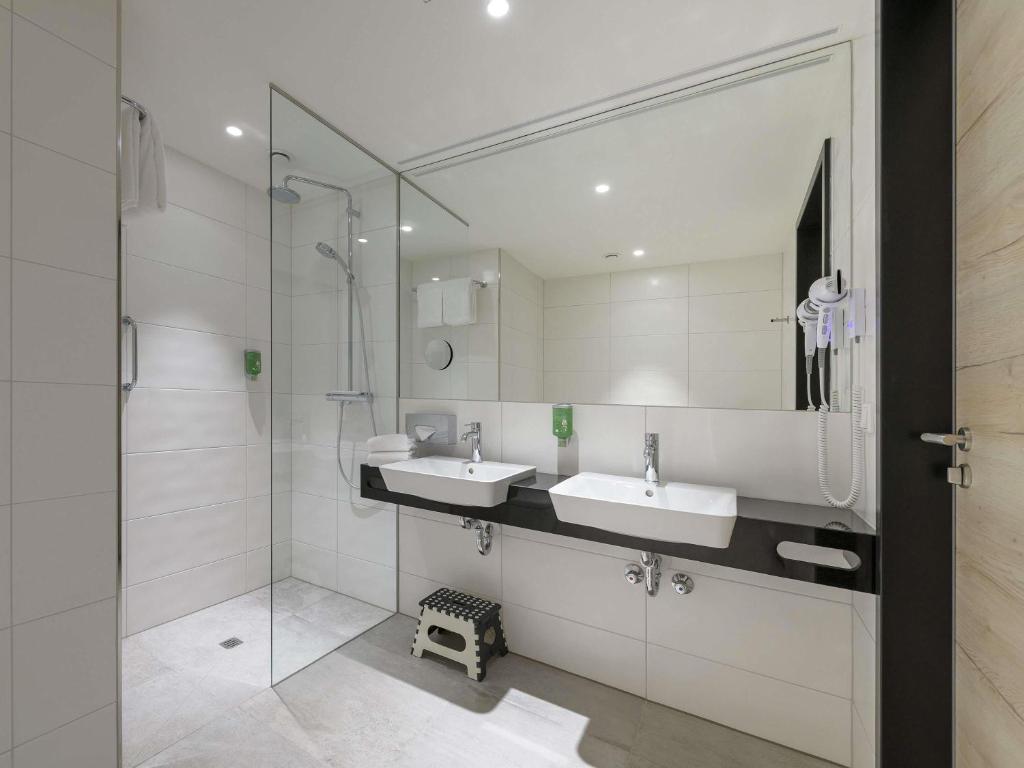 ibis Styles Bad Reichenhall - Tap to explore photos
