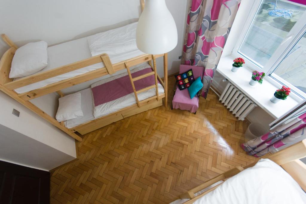 Номер (Кровать в общем номере с 4 кроватями), Hostel Helvetia