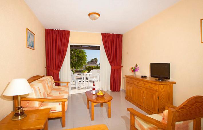 Bungalows Playa Limones photo 4