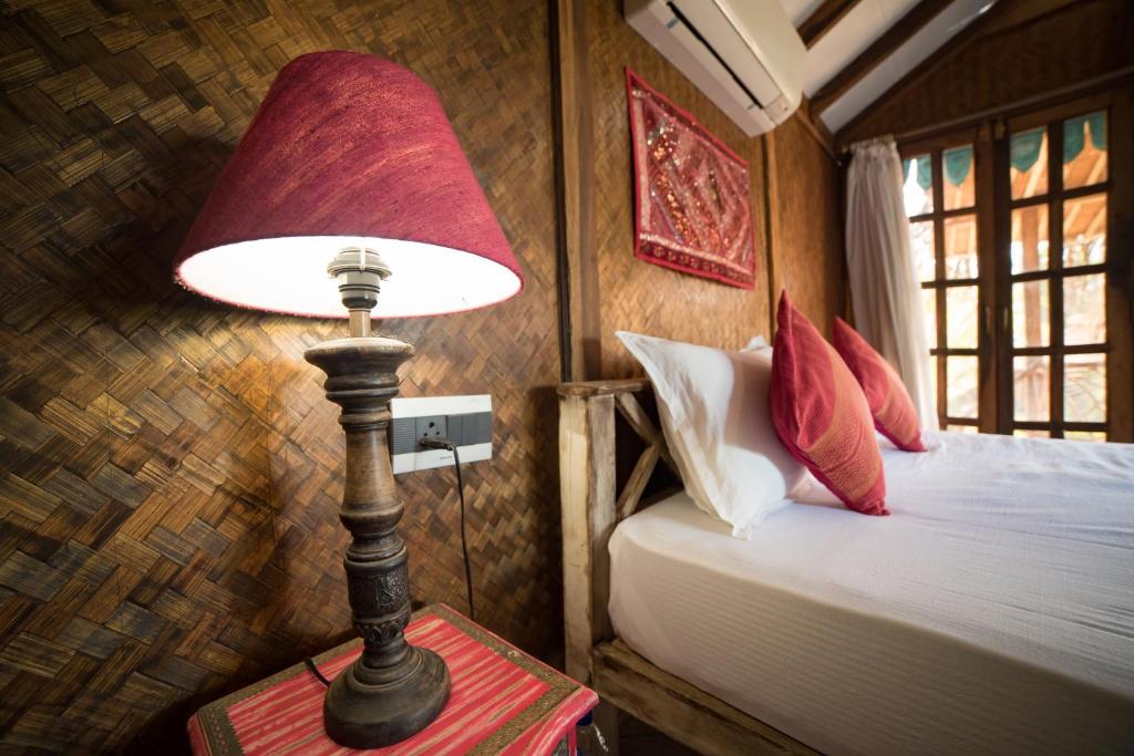 Двухместный (Деревянный коттедж на берегу океана), Little India Beach Cottages