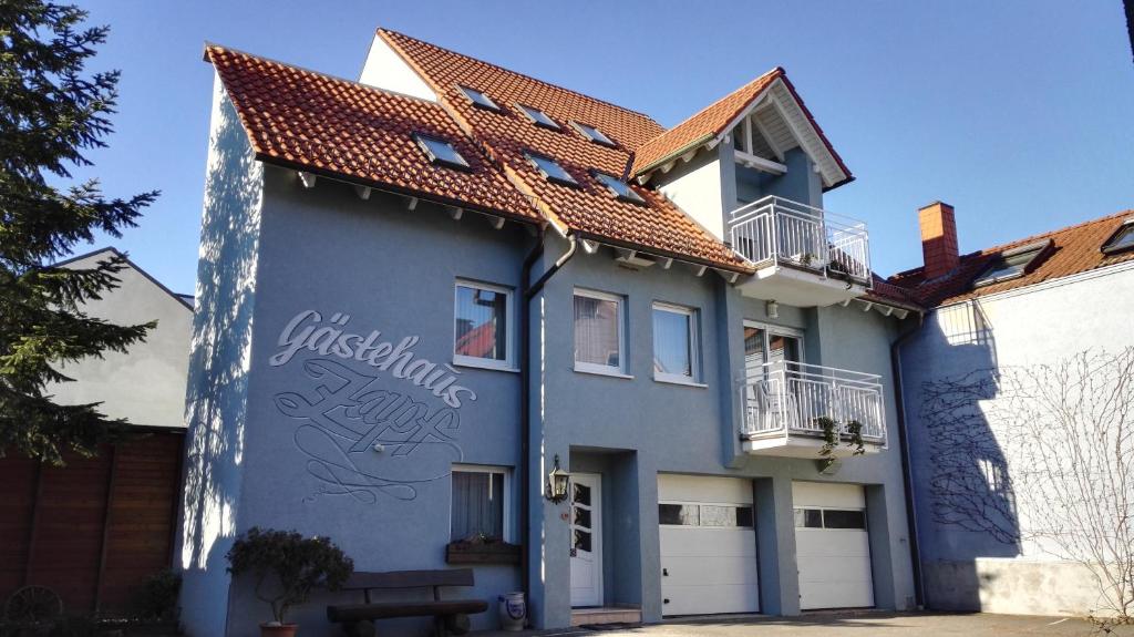 Wirtshaus & Hotel Zur Alten Brauerei Zapf photo 1