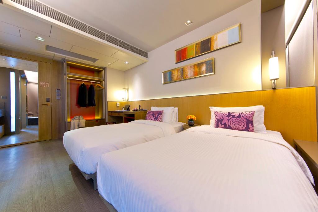 Двухместный (88 Улучшенный двухместный номер с 2 отдельными кроватями), Wanchai 88