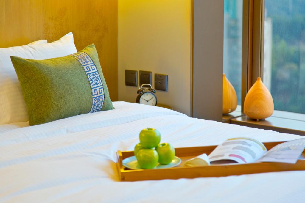 Сьюит (88 Люкс с кроватью размера «king-size» и видом на горы), Wanchai 88