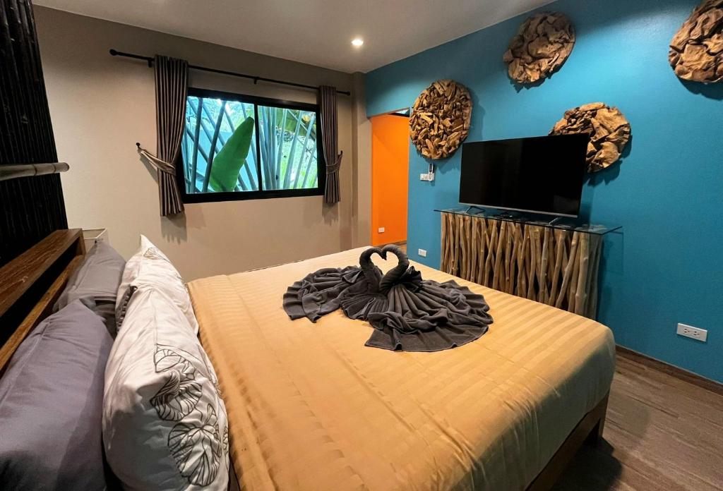 Exotic Boutique Hotel - Tap to explore photos