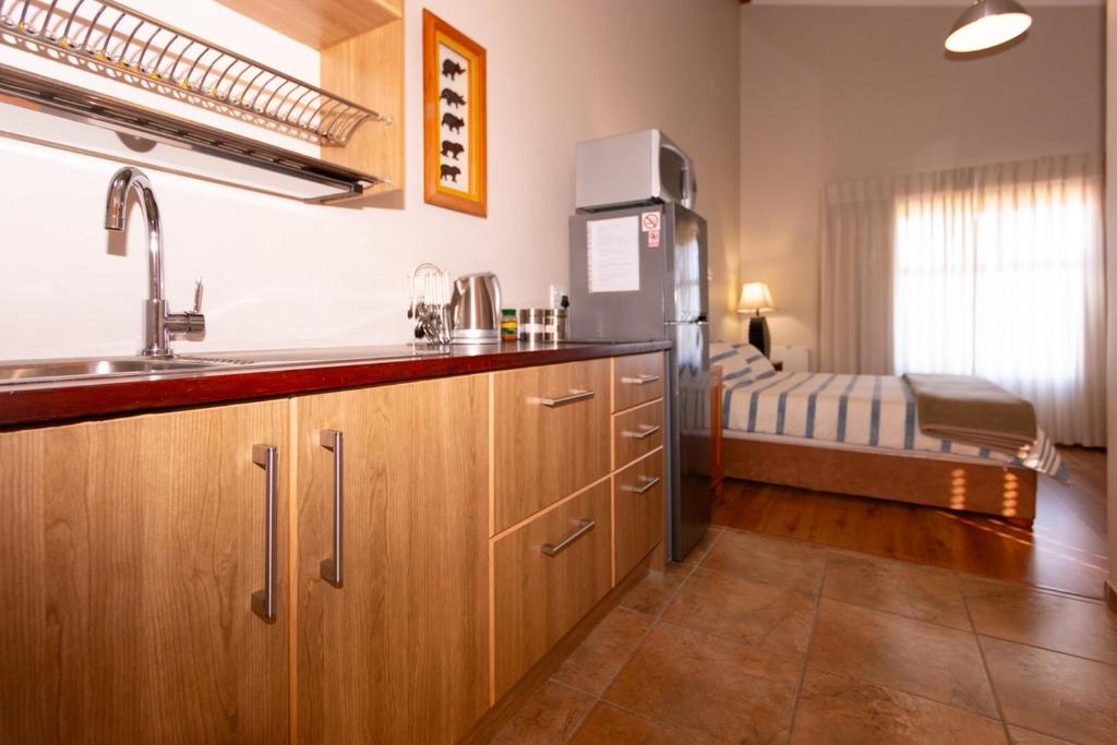 Oubaai Ocean View Private Self catering rooms Herolds Bay - Tap to explore photos