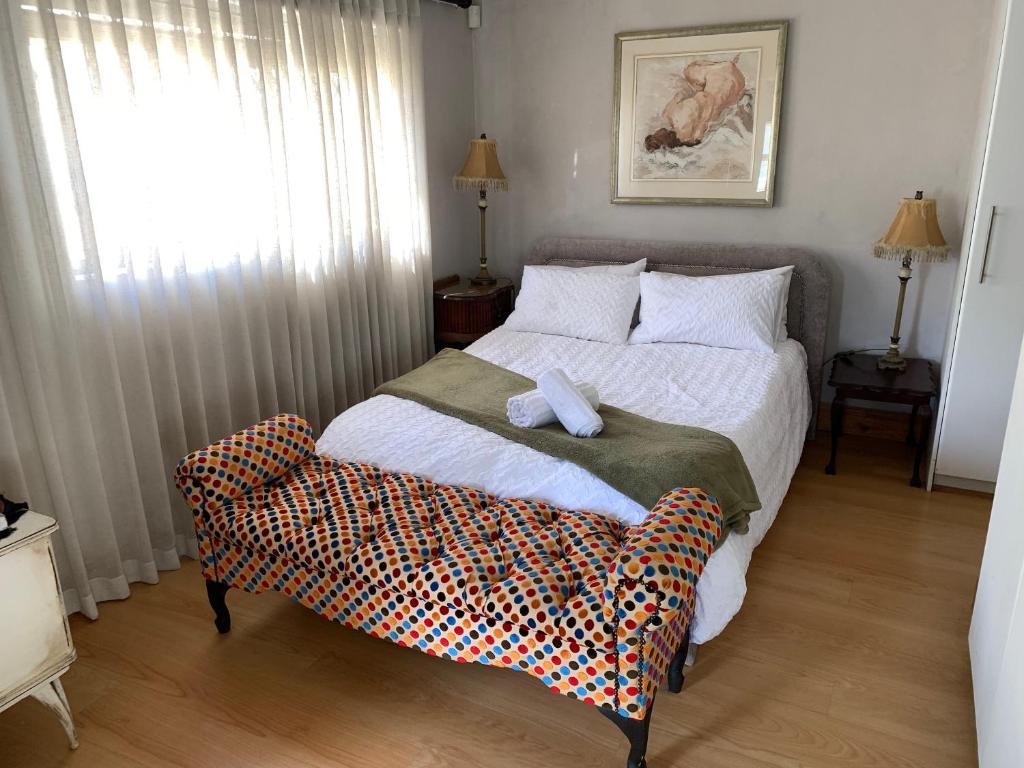 Dusk 2 Dawn Self Catering Guest House