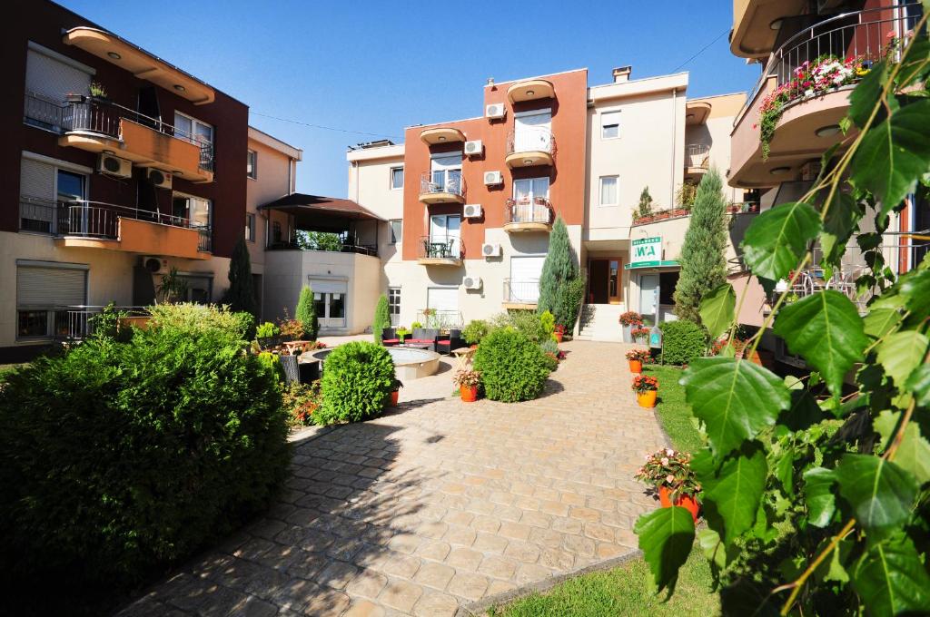 Apartments Iwa Centar photo 2