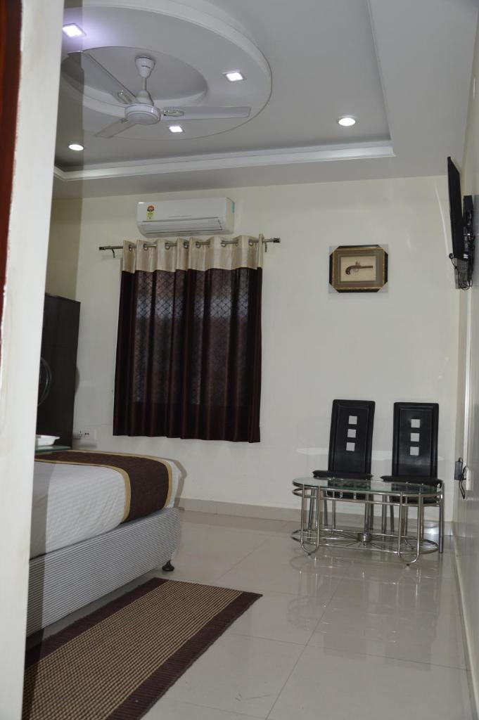 Двухместный (Двухместный номер Делюкс с 1 кроватью), Galaxy Inn
