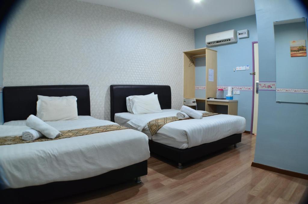 Семейный (Семейный номер), EV World Hotel Sg Besi