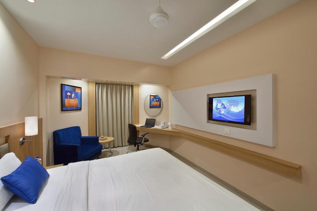The Eastern Hotel photo 2