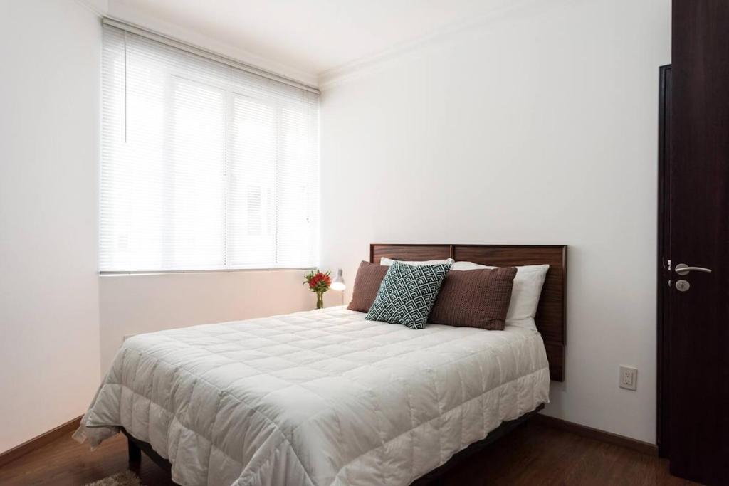 Condesa Residence Campeche 9 Comfortable 2 Bedroom, 1 Bath Retreat Featuring Generous Spaces