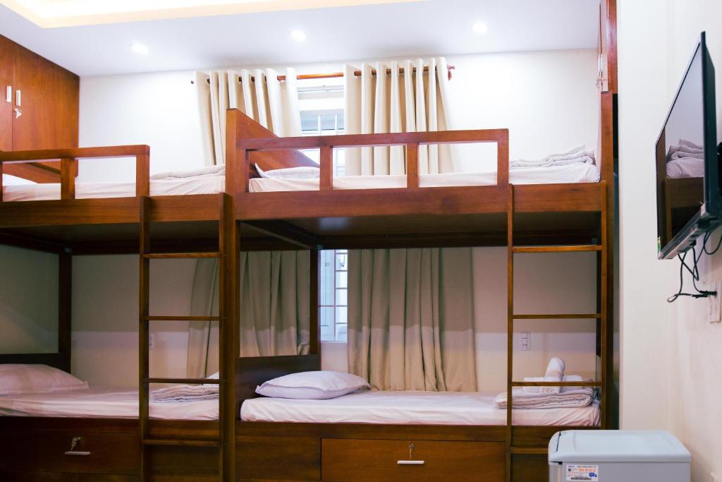 Семейный (Семейный номер с видом на горы), Nhat Nga Hotel