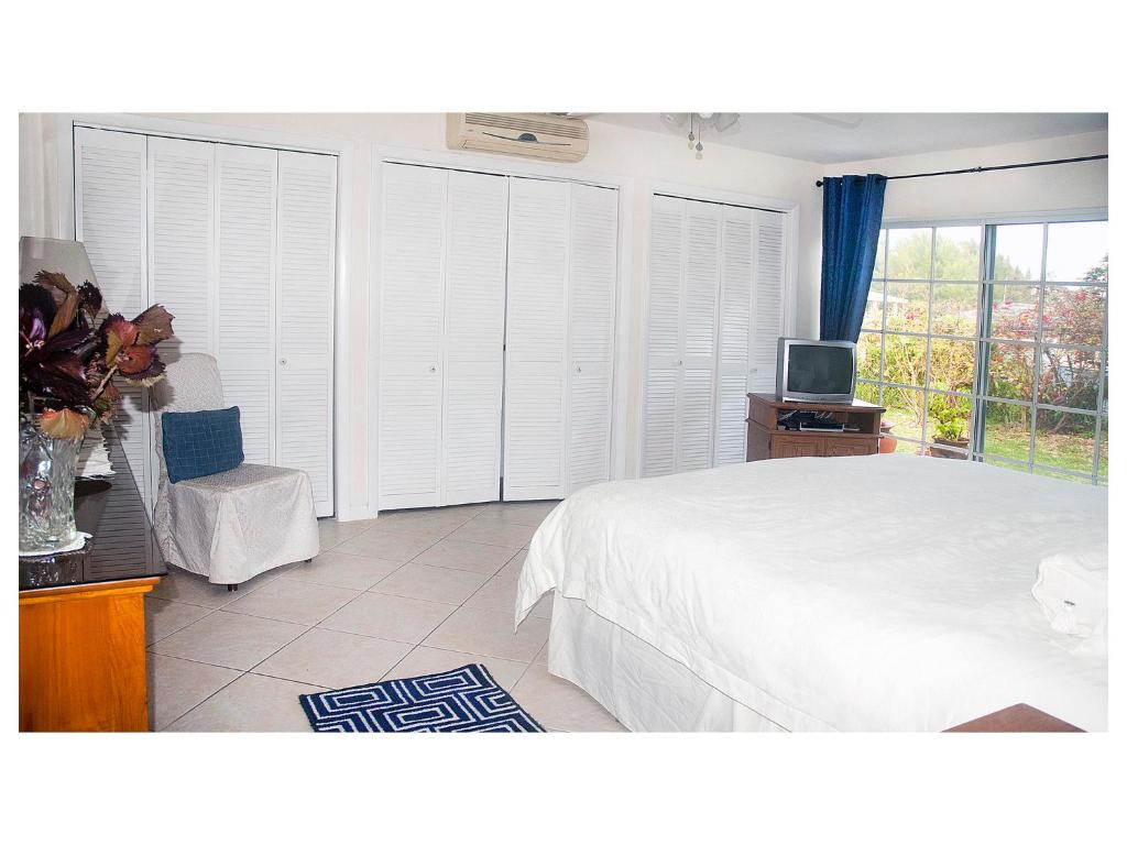 Silver Point Villa photo 4