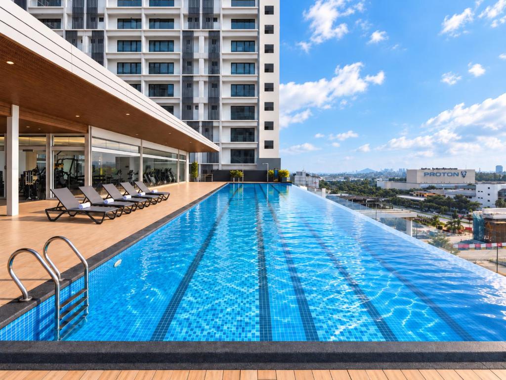 FOX Hotel Glenmarie Shah Alam by The Ascott