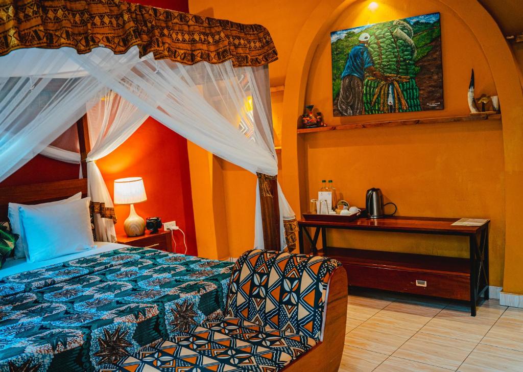 Yambi Guesthouse - Tap to explore photos