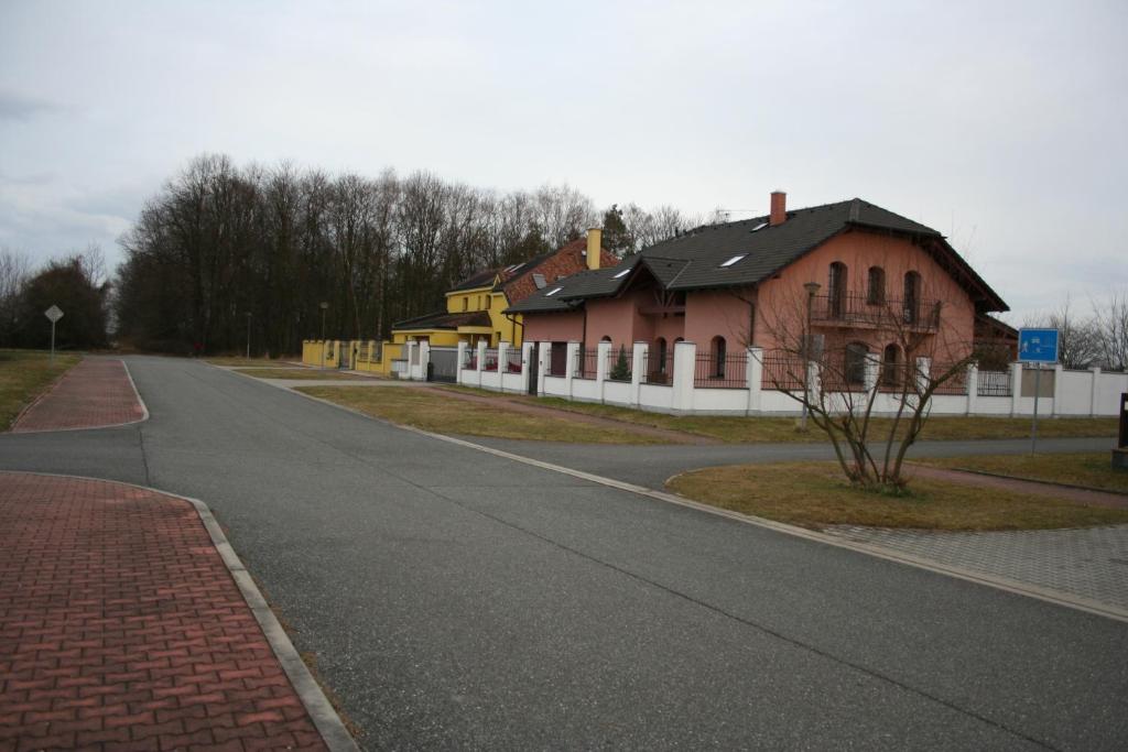 Deli's Retreat photo 4