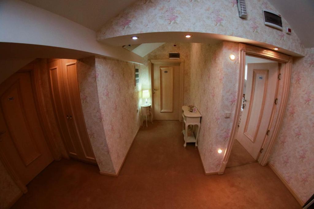 Garni Hotel Andric photo 2