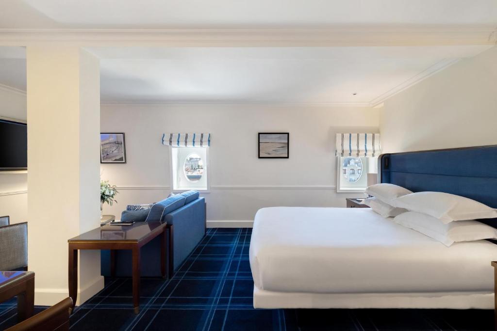 H Room Type - ROOFTOP SUITE