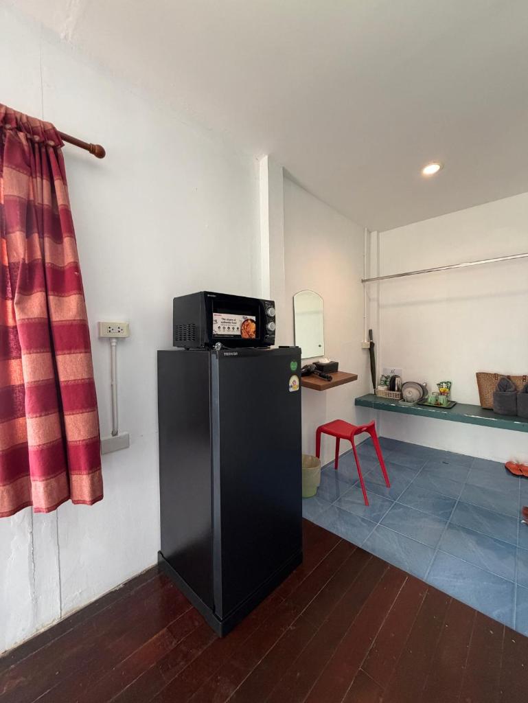 Apichada Beach Resort Room Type - Triple Room with Garden View