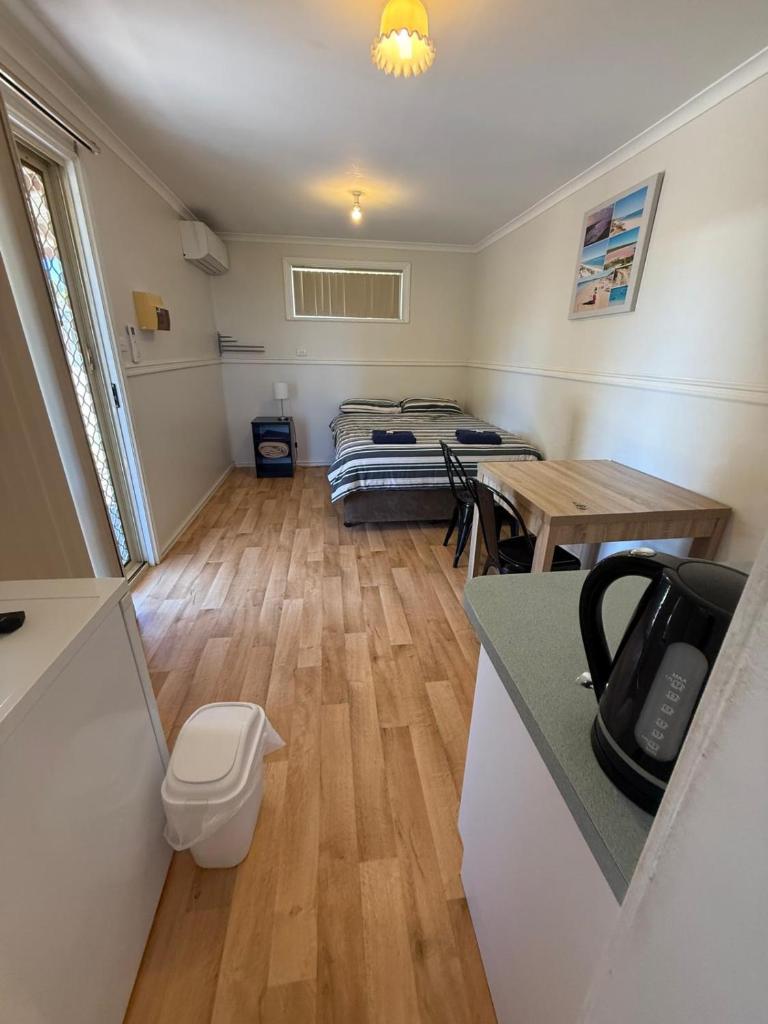 Port Gregory Caravan Park - Tap to explore photos