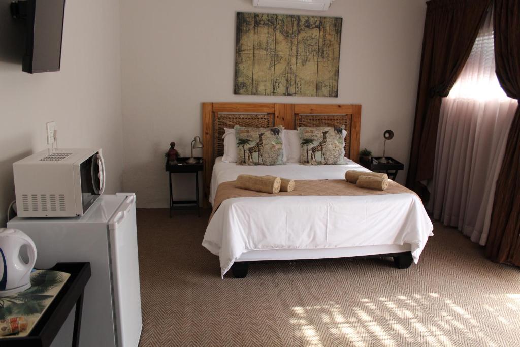 Danlee Overnight Accomodation - Tap to explore photos