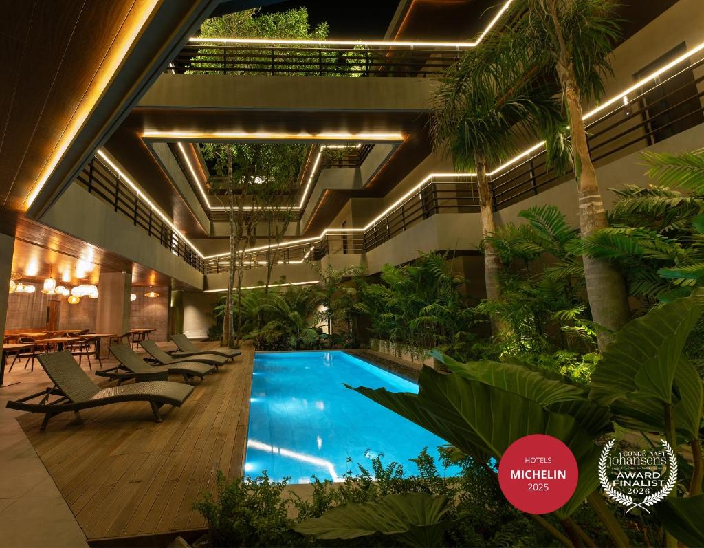 Piece Lio from Japan Managed by H Hospitality Group