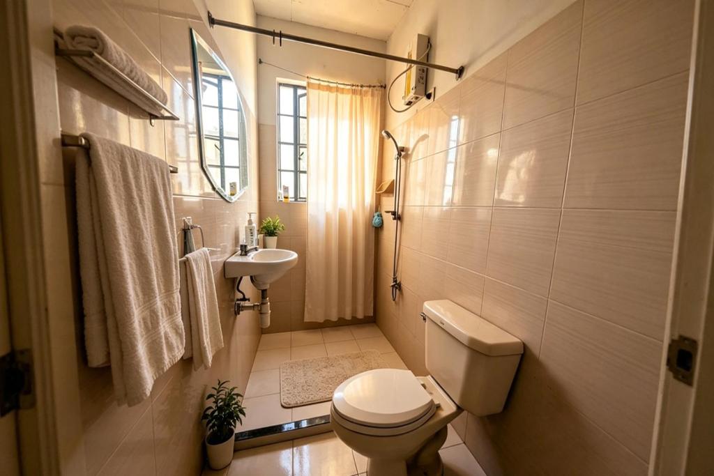 The Green Gecko Room Type - Triple Room with Shower
