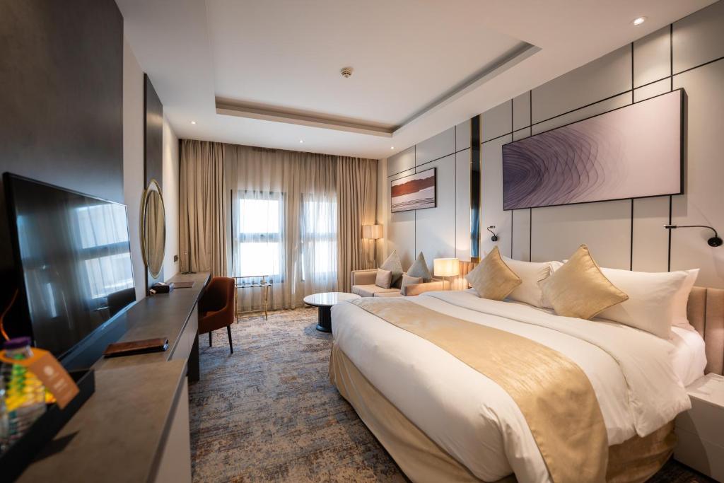 Vittori Palace Hotel and Residences Room Type - Superior King Room