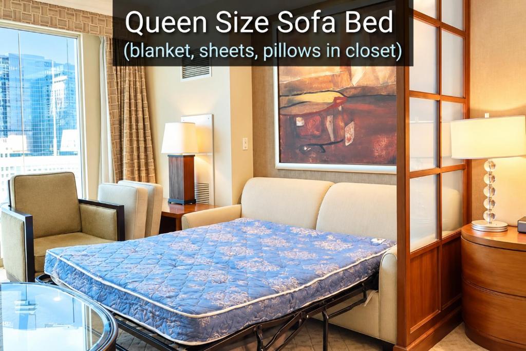 32nd Floor MGM Signature 2BR Combo High-Floor Views No Resort Fees - Tap to explore photos