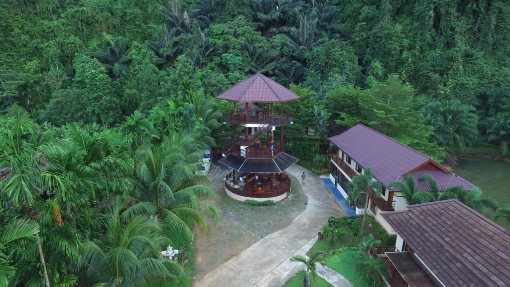 Palms Hill Resort photo 1