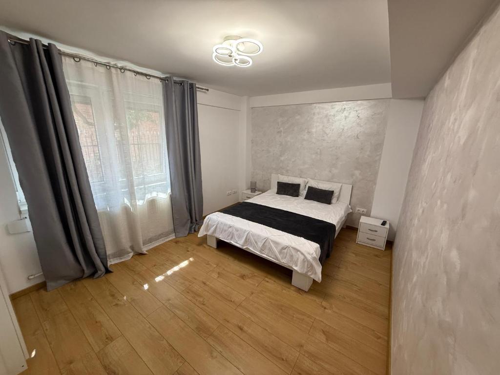 ARKADIA 2 BR APARTMENTs