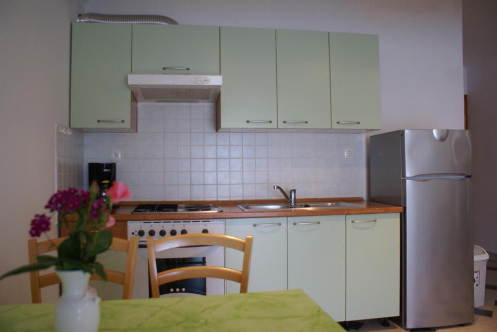 Apartments Robert photo 3