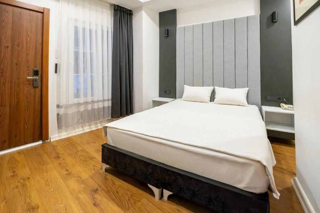Mi Hotel Boutique Room Type - Budget Double Room