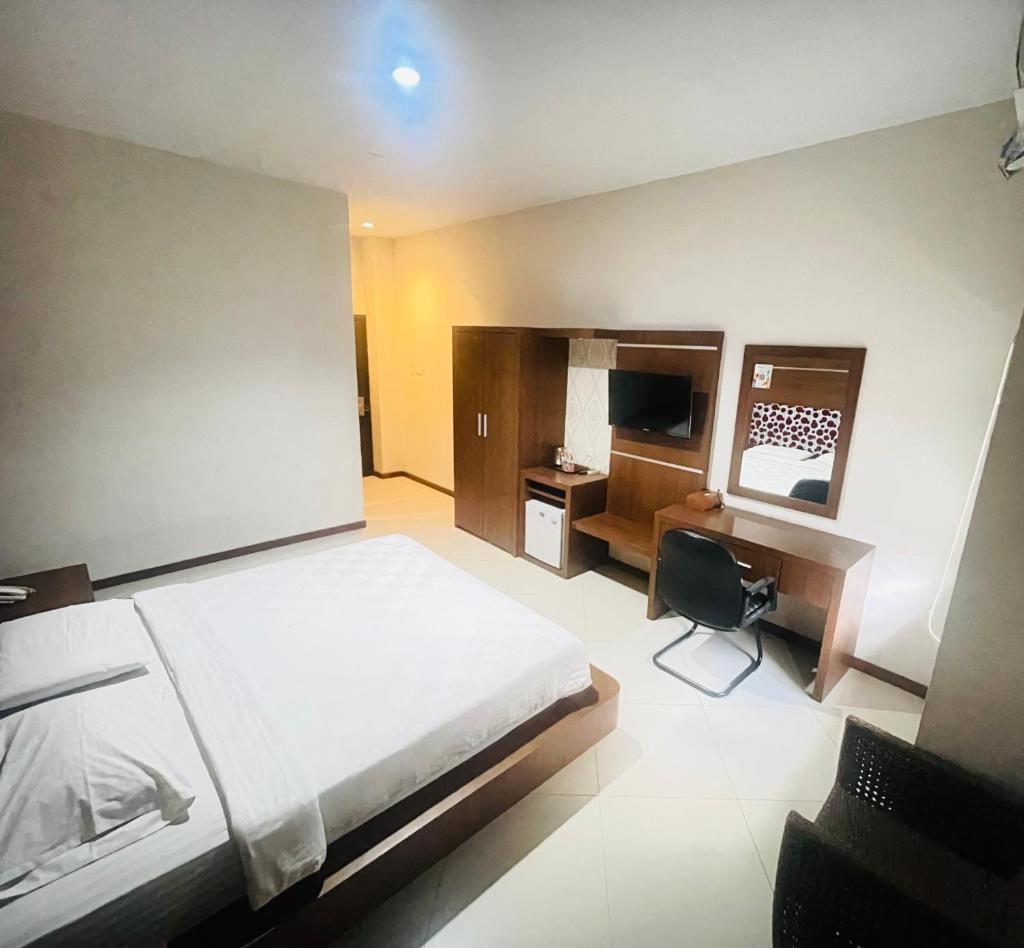 GRAND DARUSSALAM HOTEL Room Type - Suite