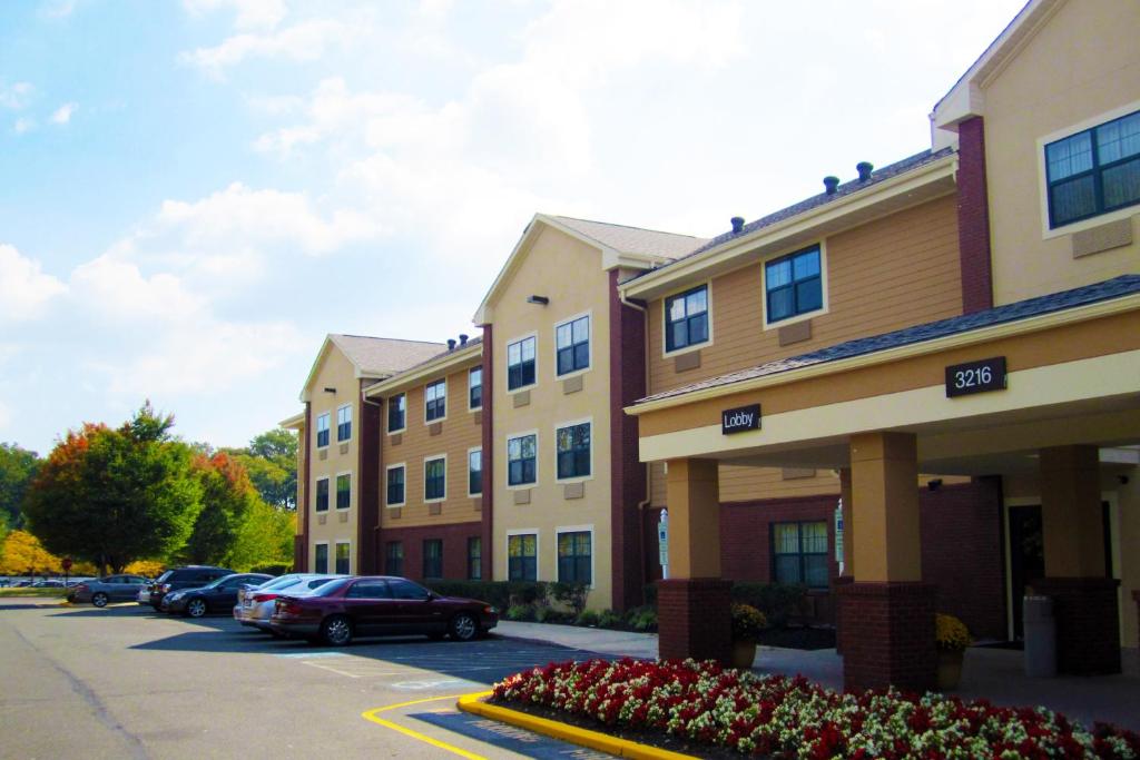 Extended Stay America Suites Philadelphia Bensalem - Tap to explore photos