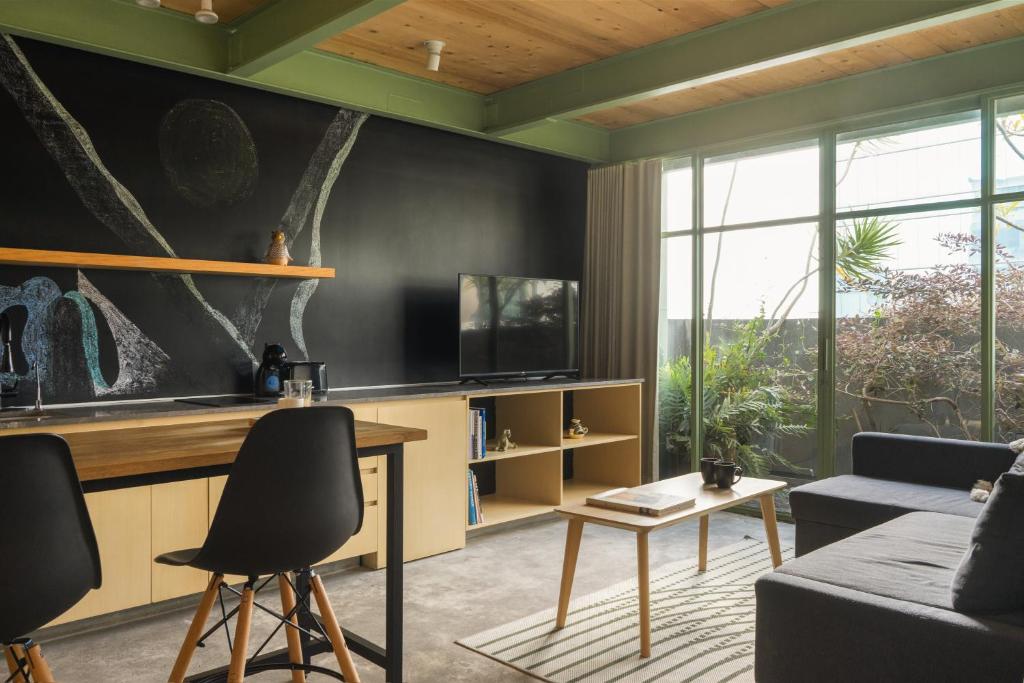 Xolo stays Room Type - Apartment with Balcony