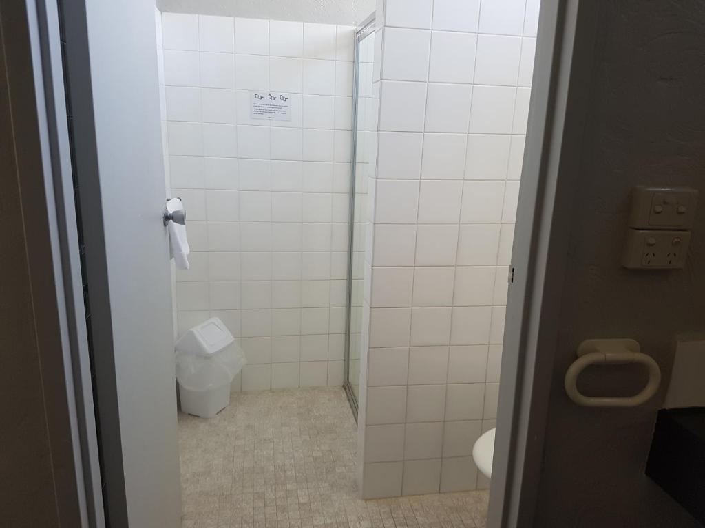Belmore Motor Inn photo 2