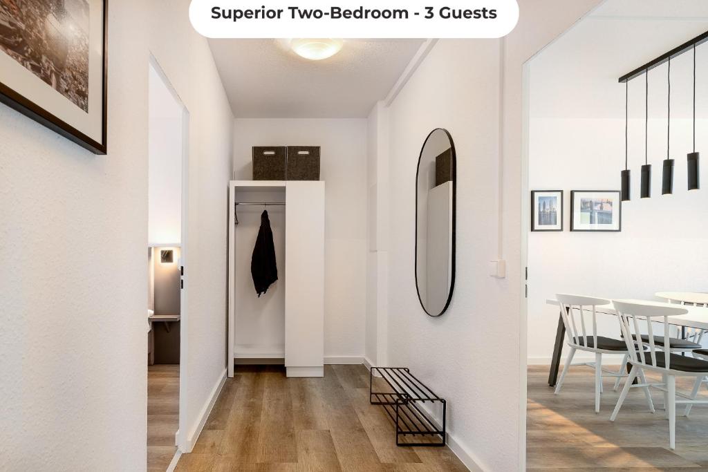Apartments am Brandenburger Tor Room Type - Superior Two-Bedroom Apartment (3 Persons)
