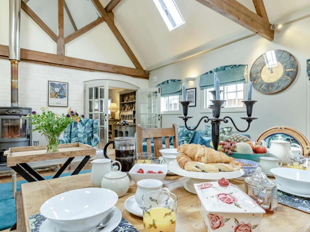 2 Bed in Ashbourne oc-89339 - Tap to explore photos