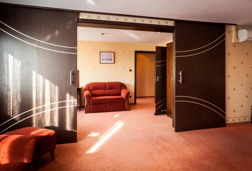 Апартаменты (Апартаменты Делюкс), Hotel Alf