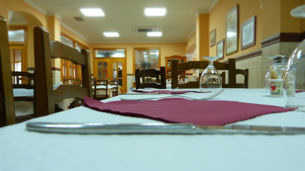 Hostal Restaurante La Masía photo 2