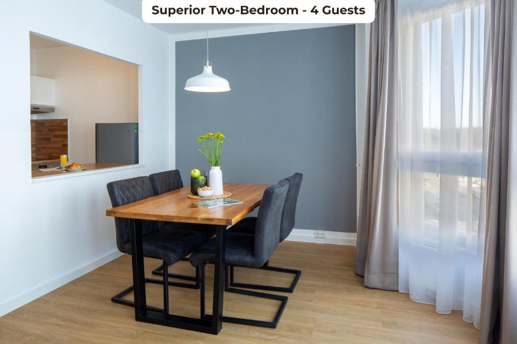 Apartments am Brandenburger Tor Room Type - Superior Two-Bedroom Apartment (4 People)