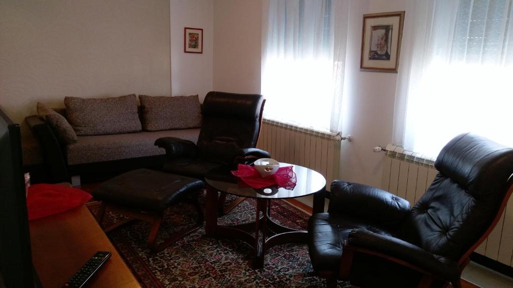 Apartment Krsmanovic photo 3